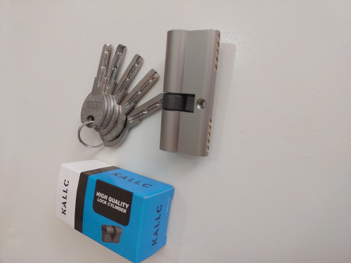 سیلندر قفل زینک پنج کلید برند KALLC